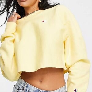 New with tags Champion yellow crop sweater Ladies size XS